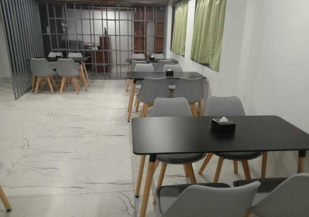 Sharman Suites Pune Exterior photo