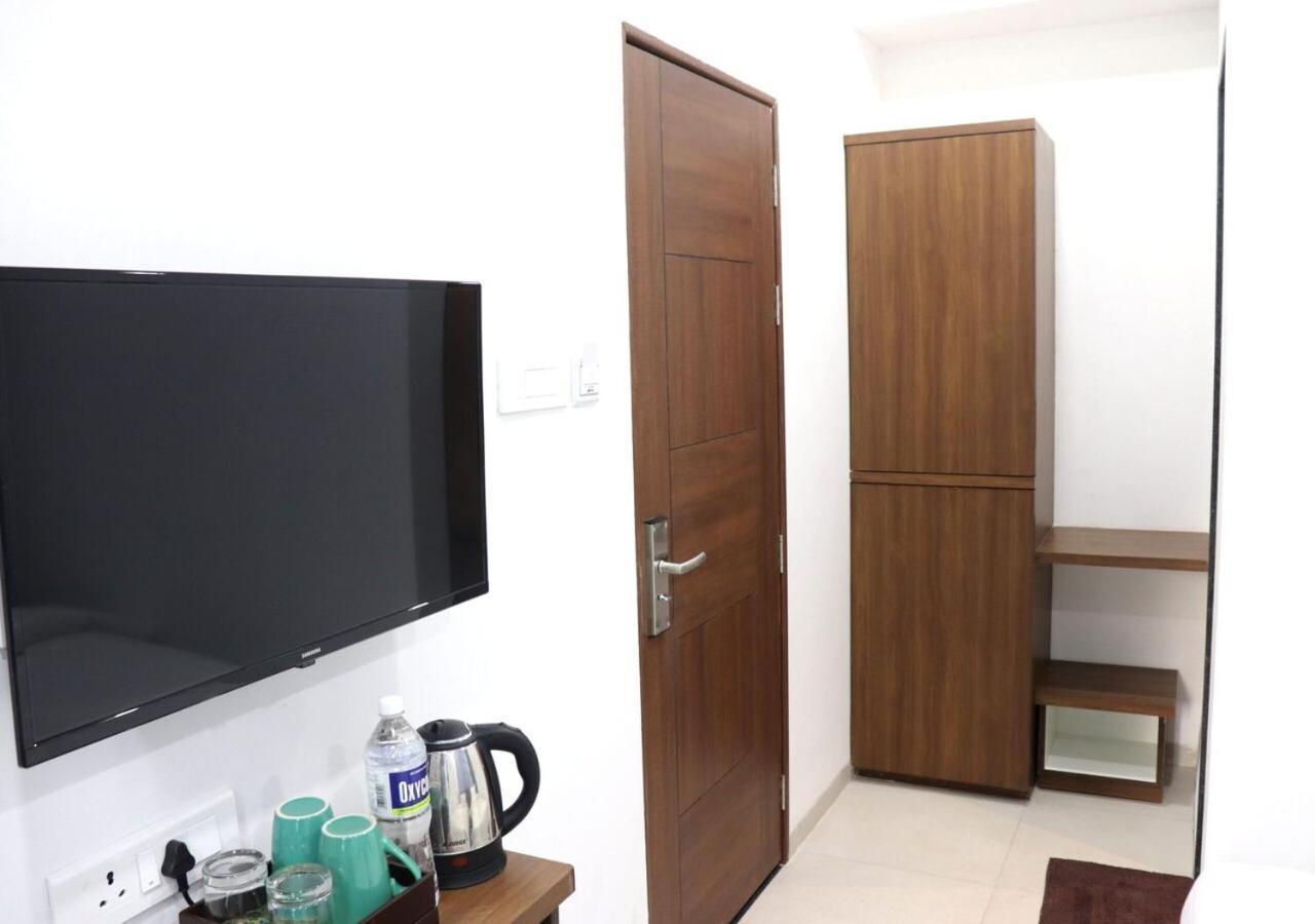 Sharman Suites Pune Exterior photo