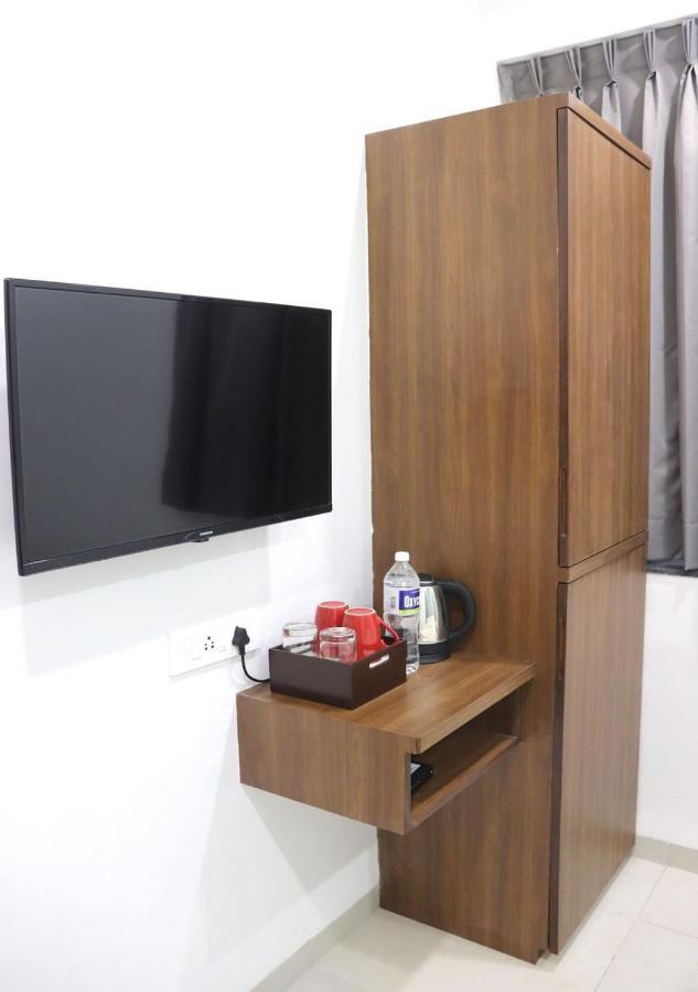 Sharman Suites Pune Exterior photo